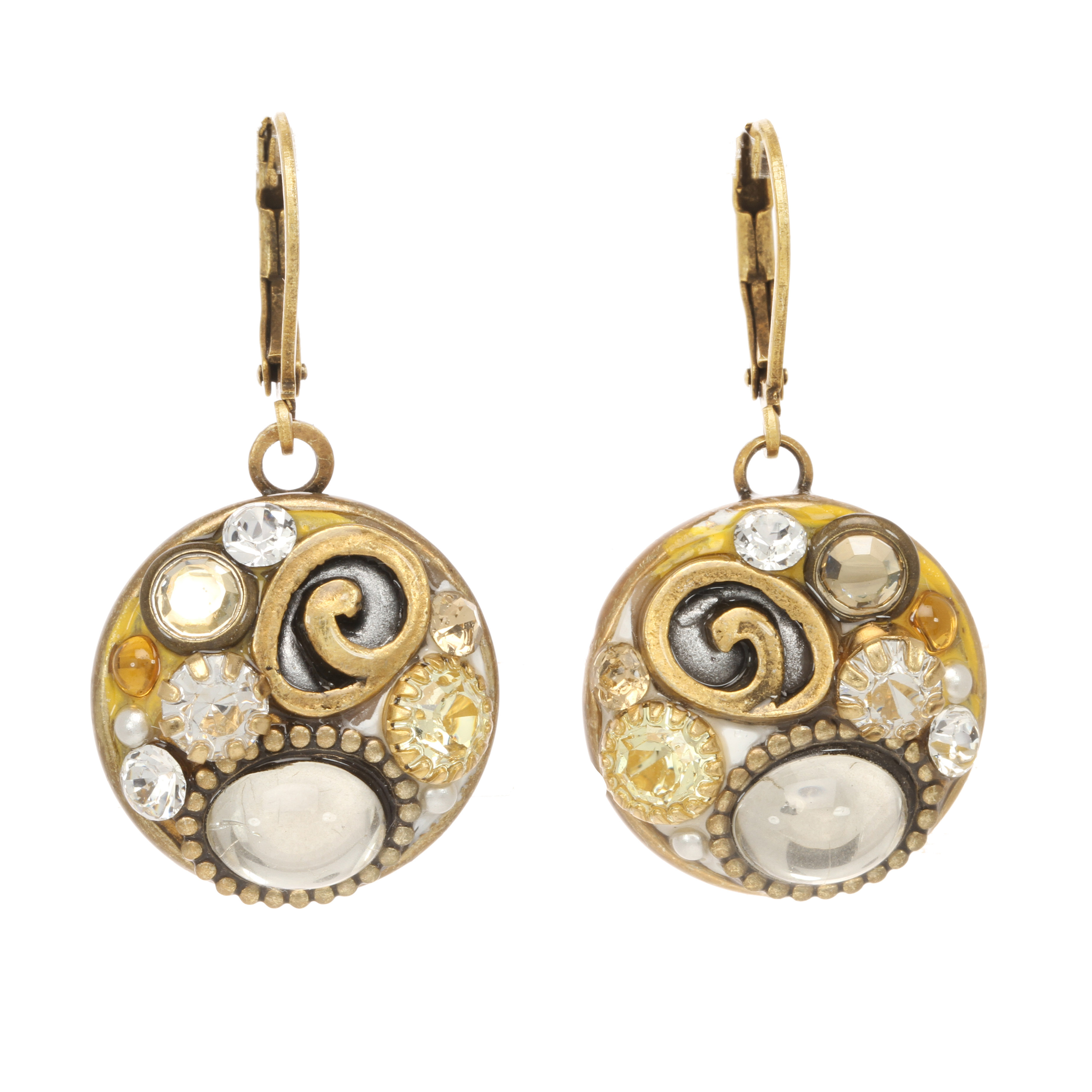 Medium Round Earrings